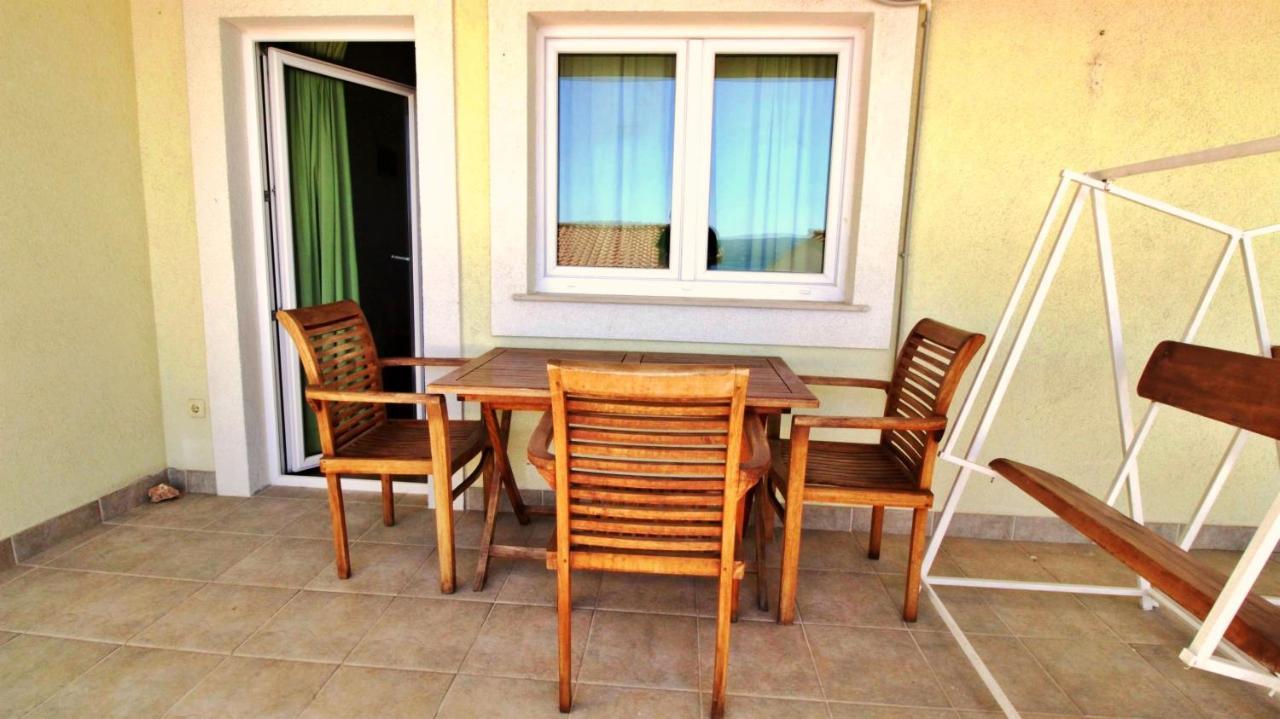 Apartments Marko Nemira Omiš Kültér fotó