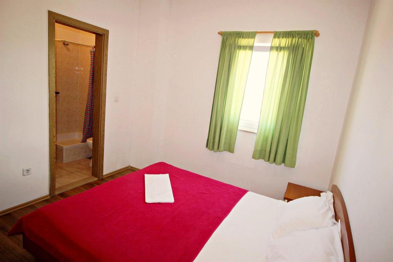 Apartments Marko Nemira Omiš Kültér fotó