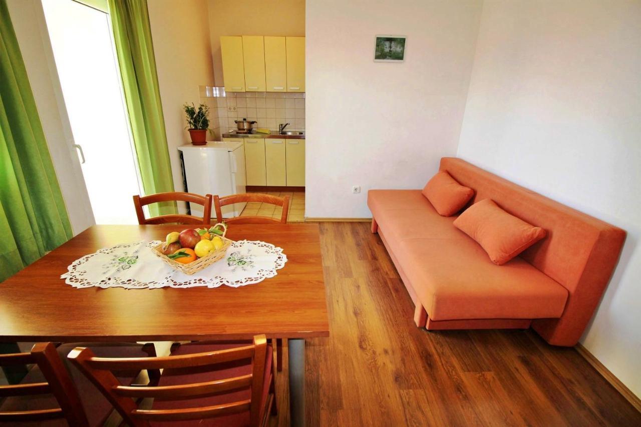 Apartments Marko Nemira Omiš Kültér fotó