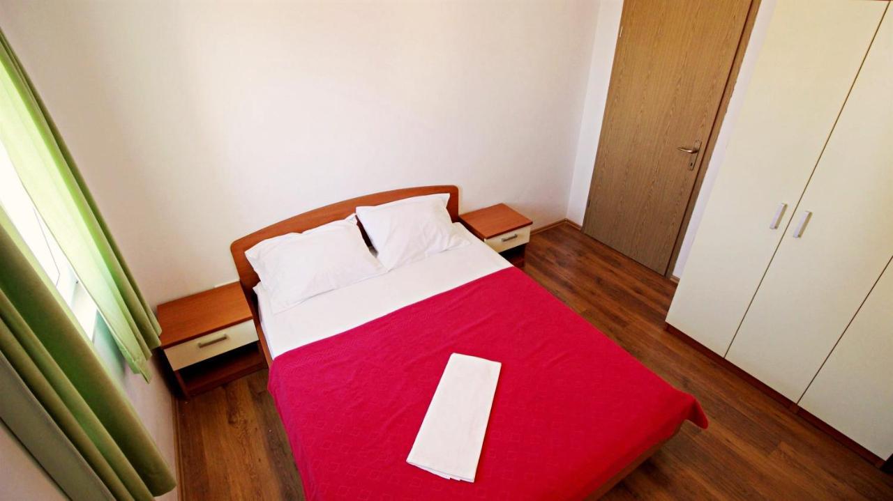 Apartments Marko Nemira Omiš Kültér fotó