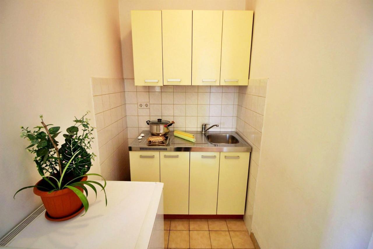 Apartments Marko Nemira Omiš Kültér fotó