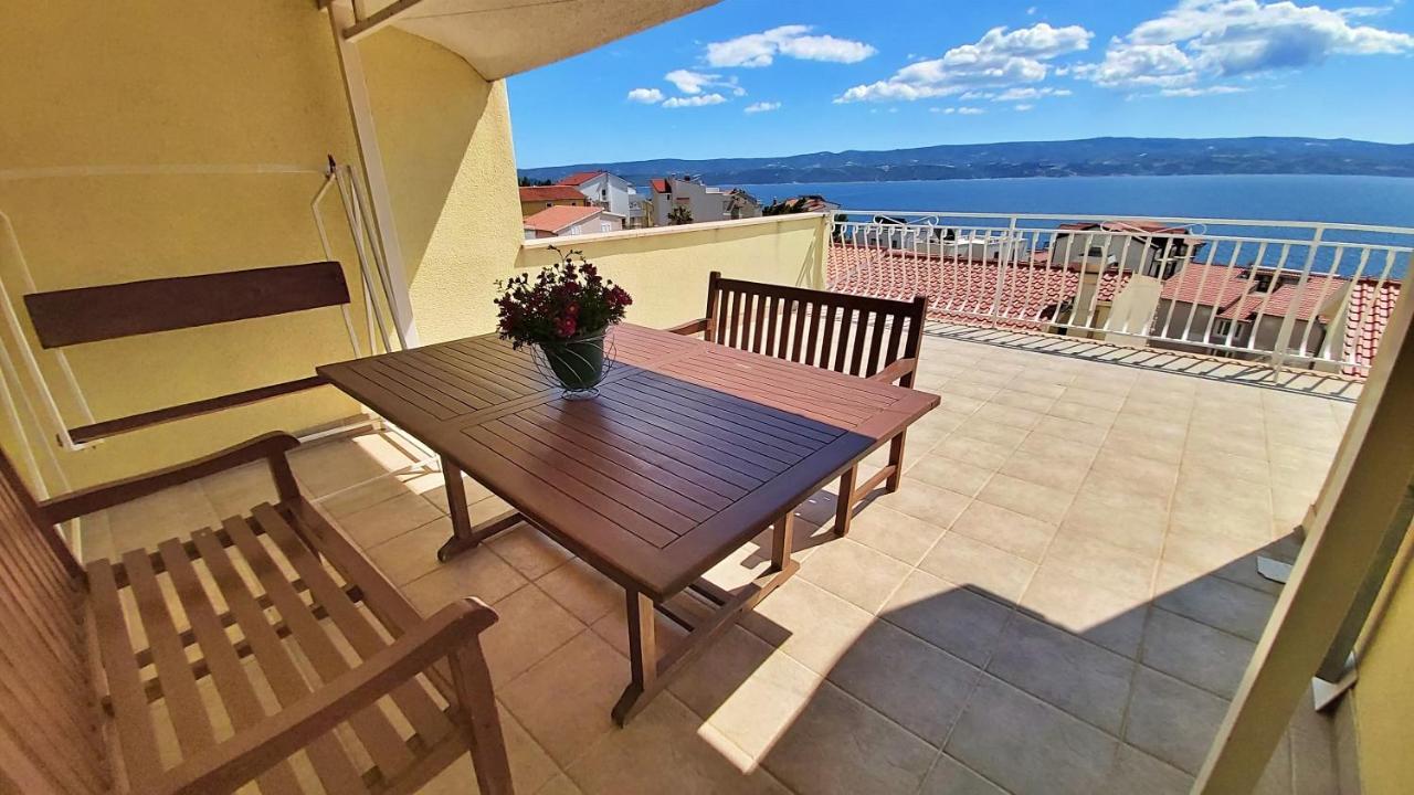 Apartments Marko Nemira Omiš Kültér fotó