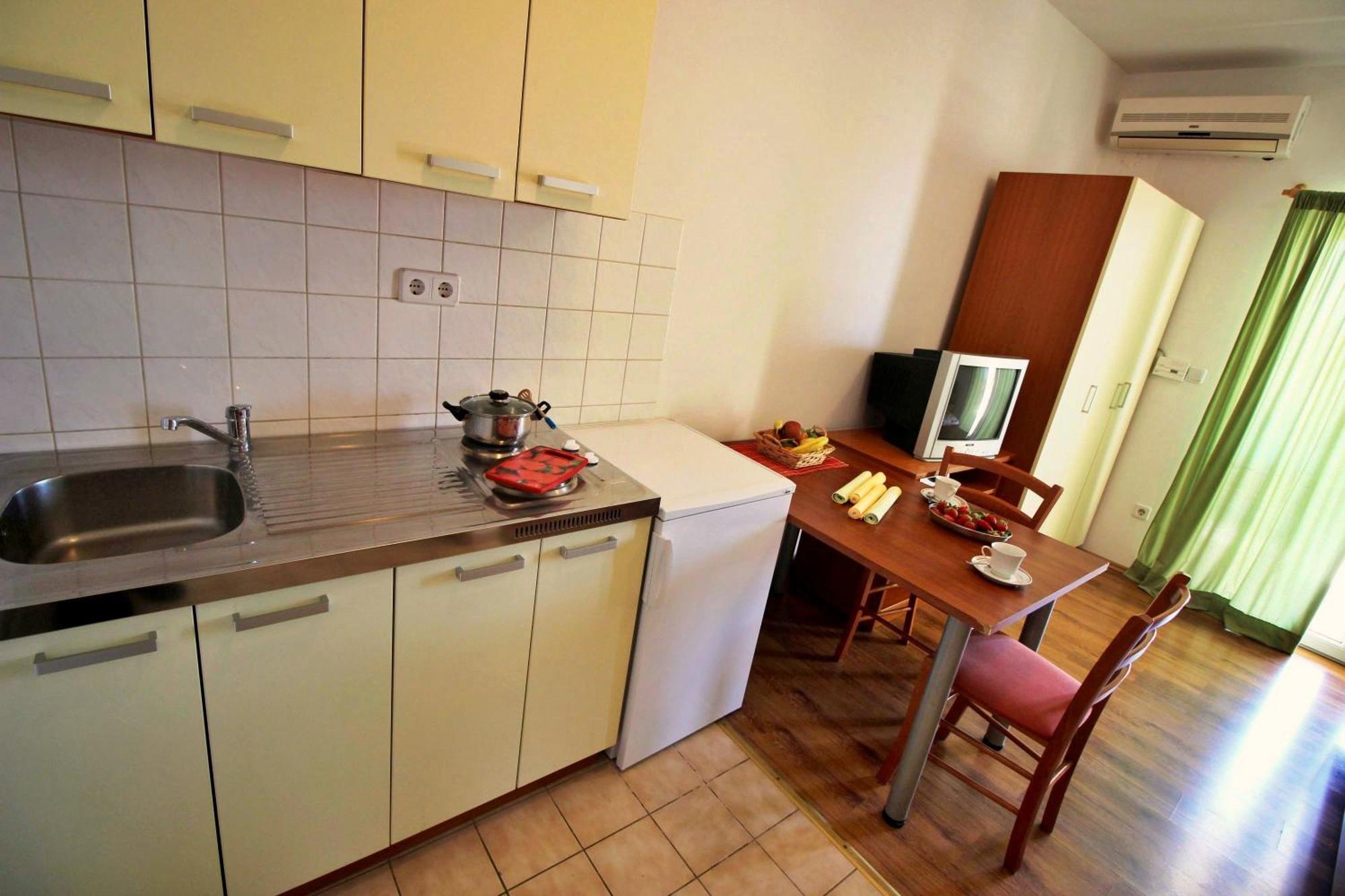 Apartments Marko Nemira Omiš Szoba fotó